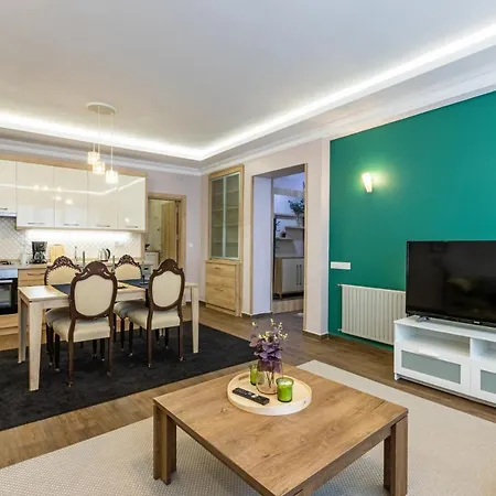 Sleek And Central Flat In Nisantasi Apartment *