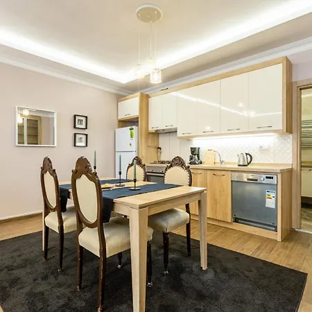 Apartment Sleek And Central Flat In Nisantasi